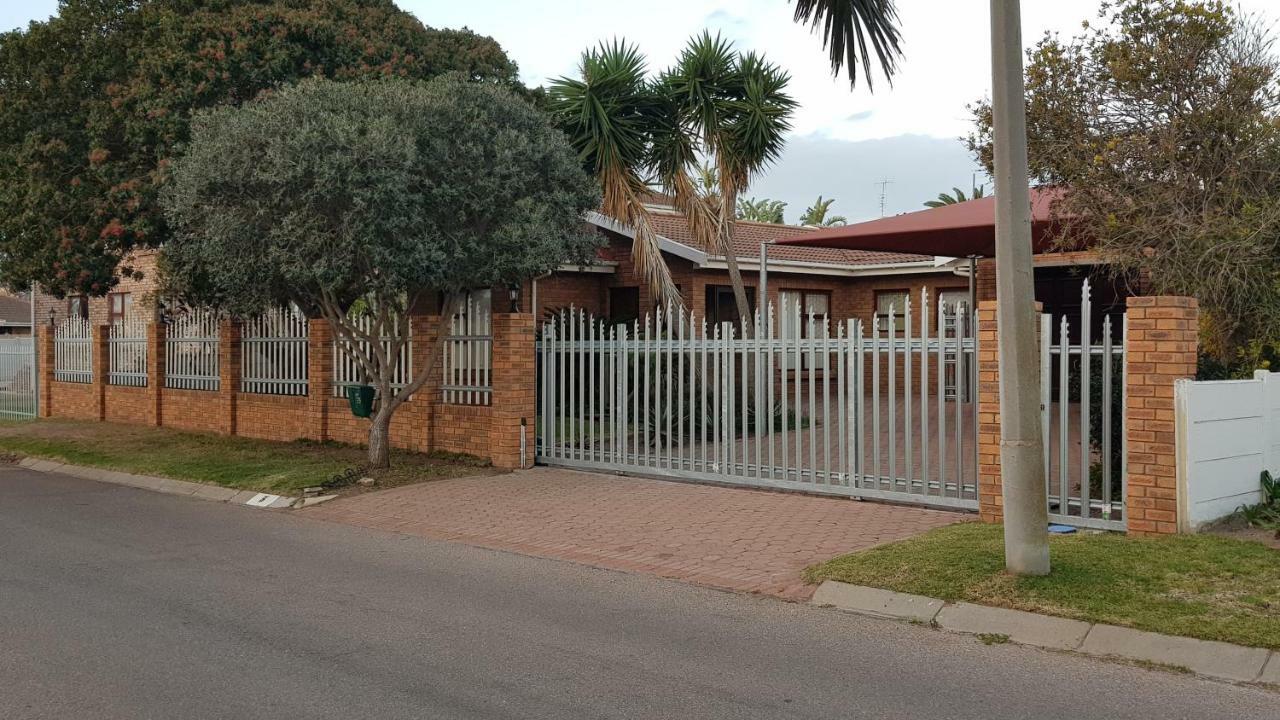 Bayview Selfcatering Apartment Hartenbos Exterior photo